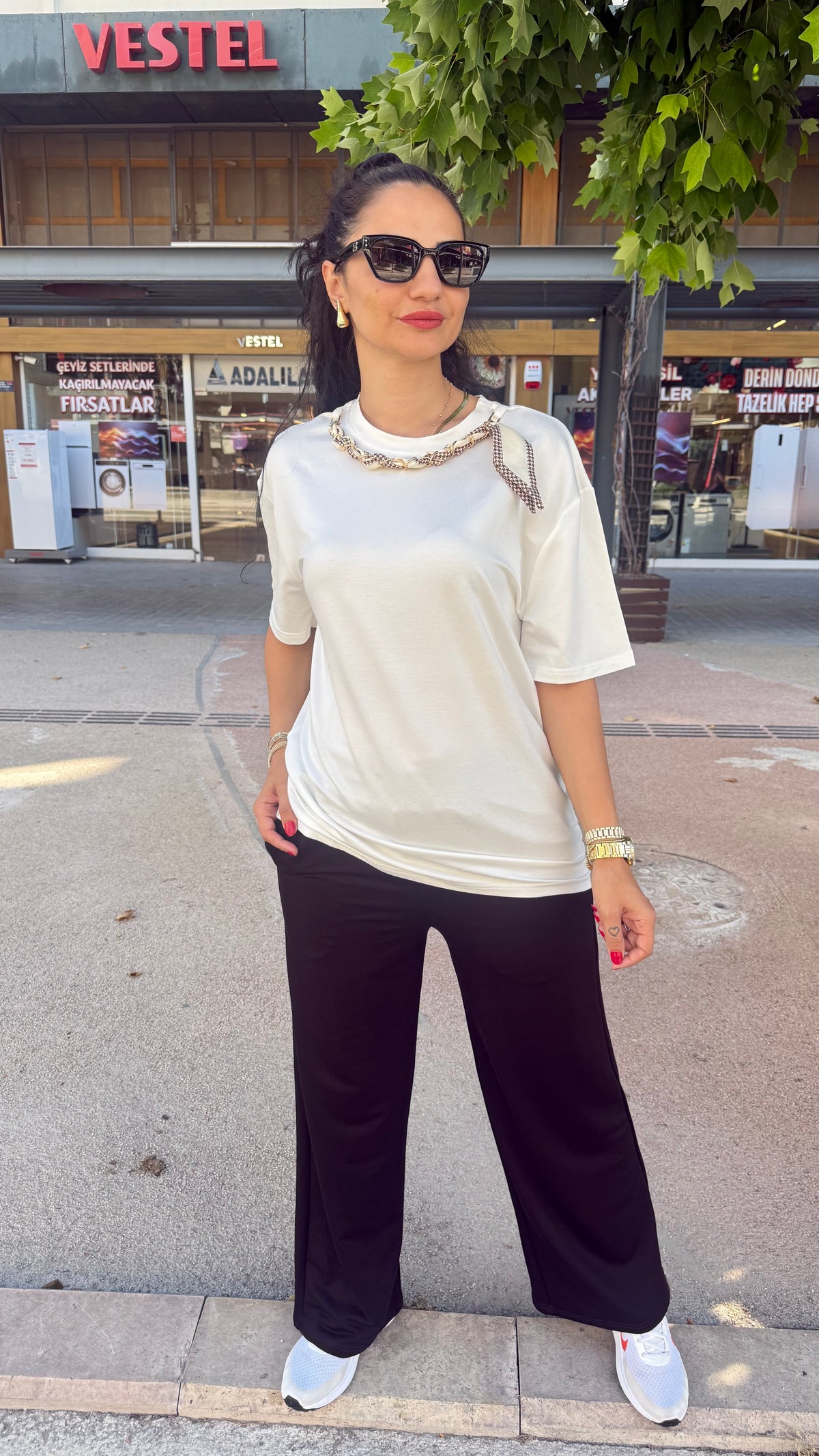 Fularlı ikili takım
