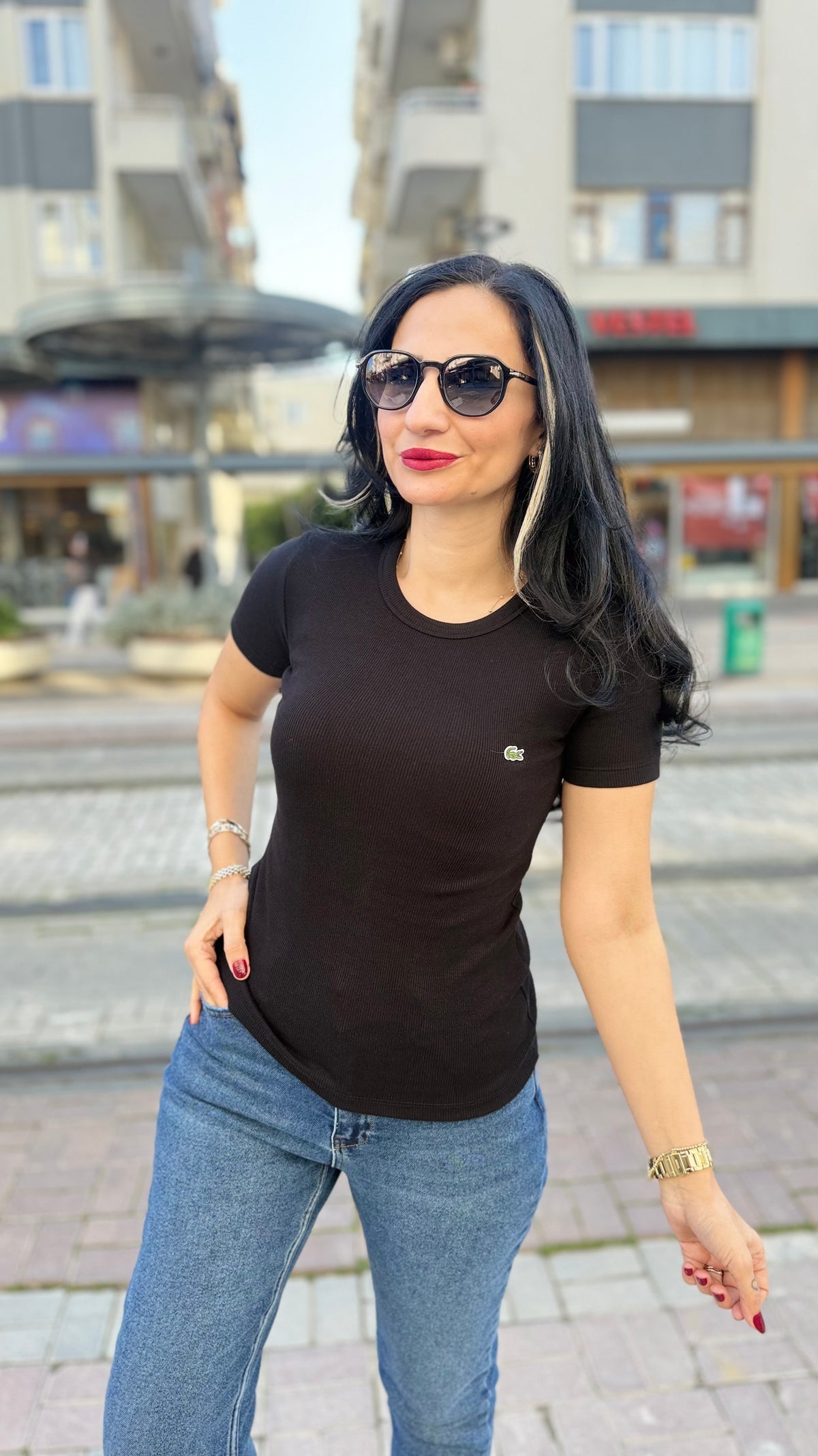 Lacoste badi