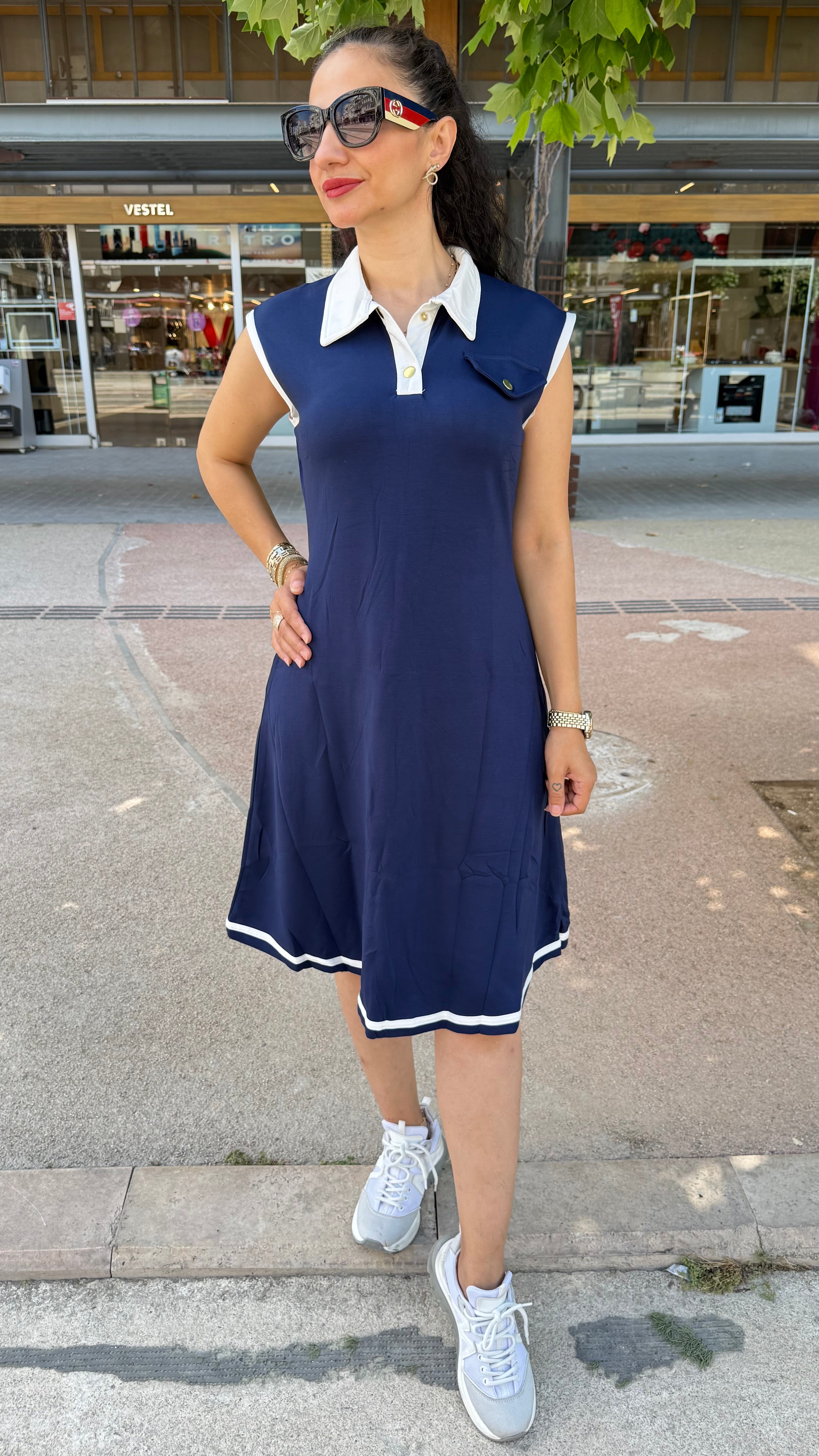 Polo yaka lacivert elbise