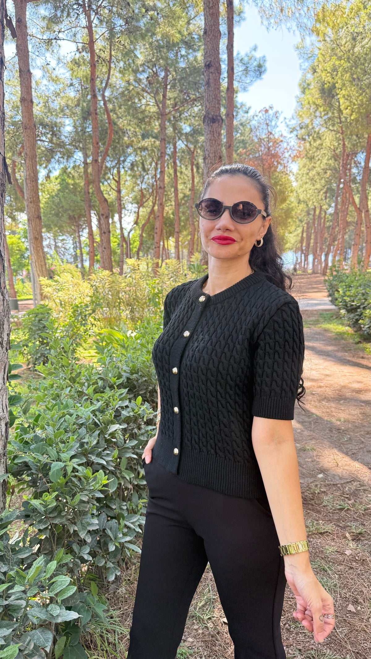 Siyah kısa  kollu kazak