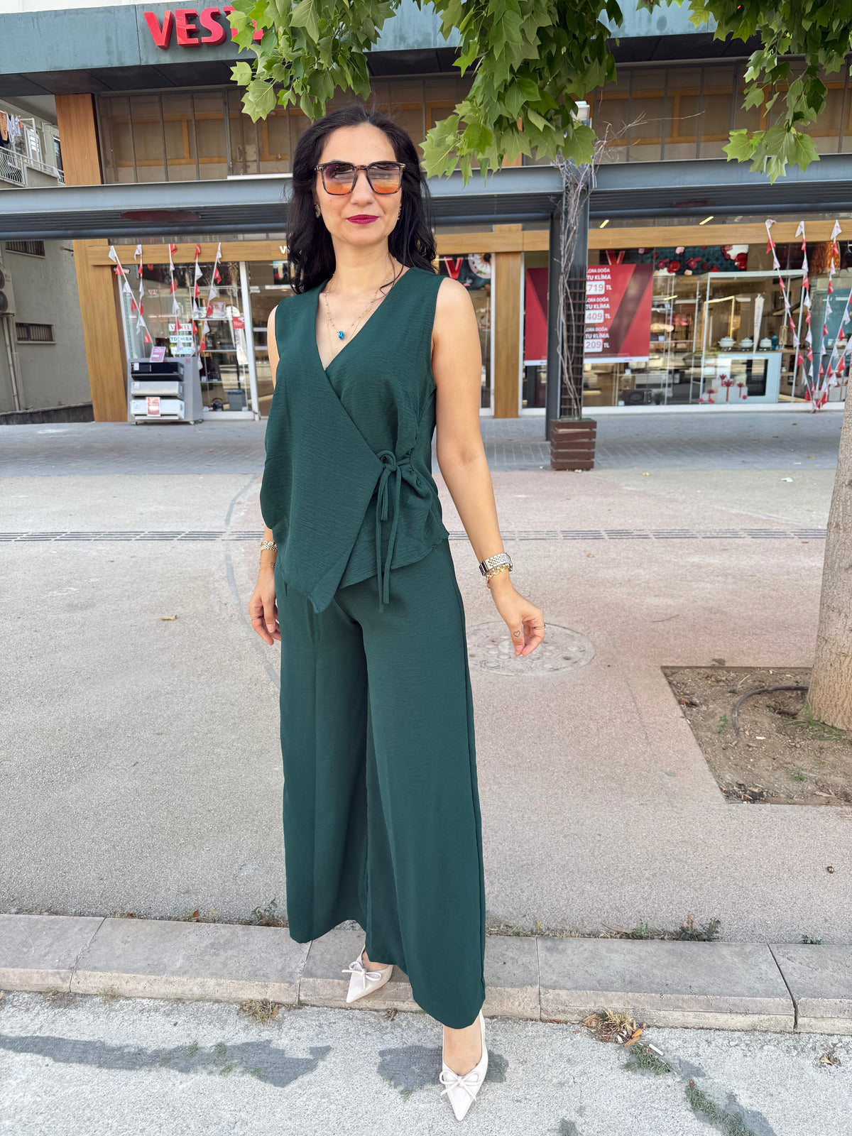 Zümrüt yeşili