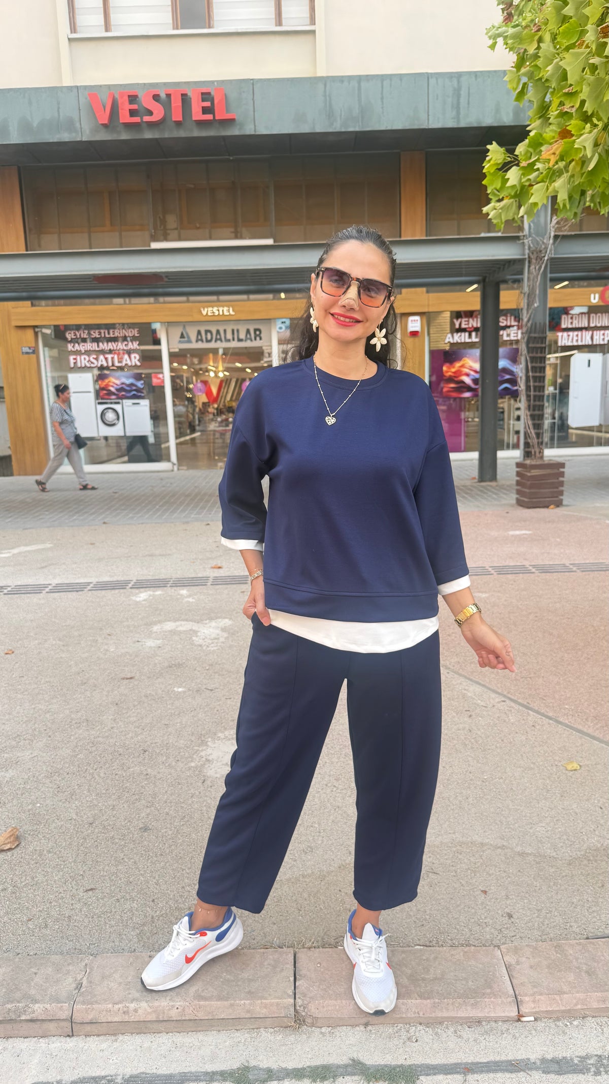 Tşört görünümlü takım lacivert