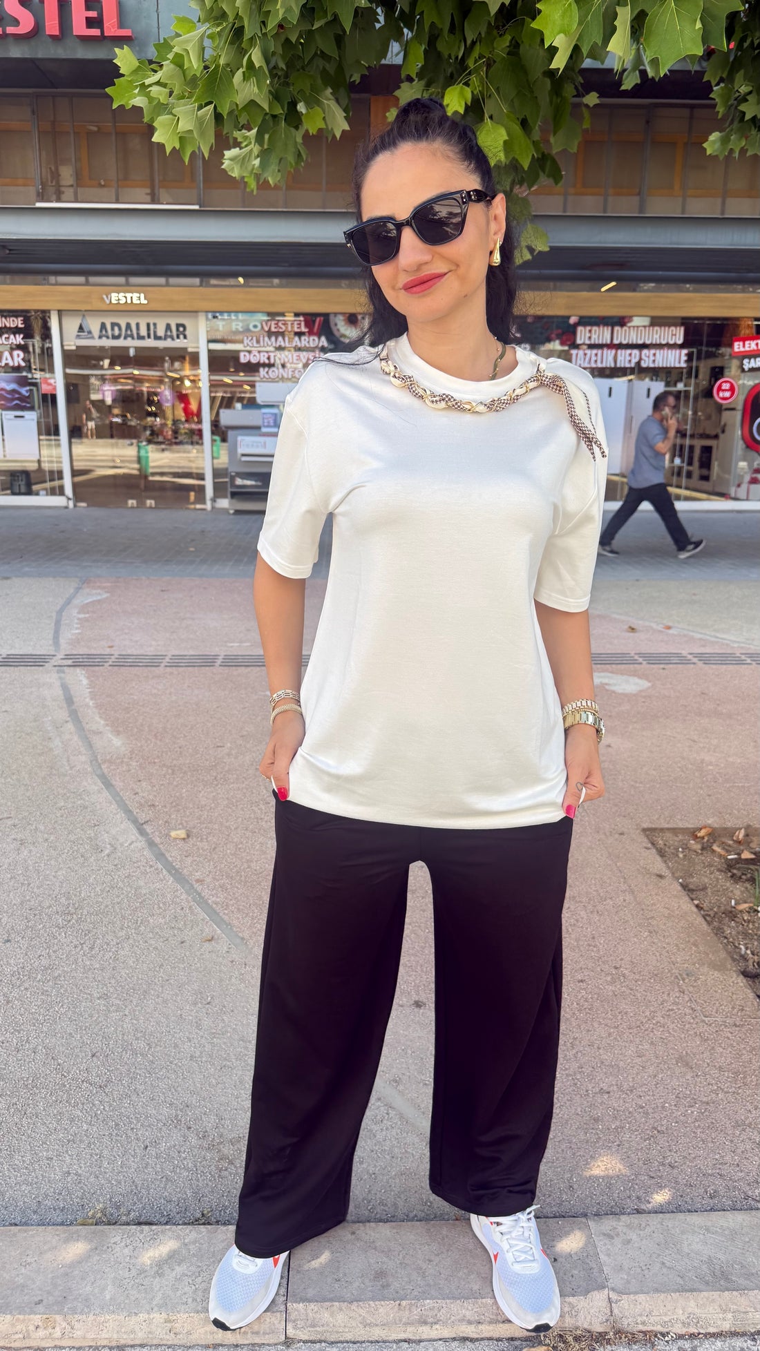Fularlı ikili takım