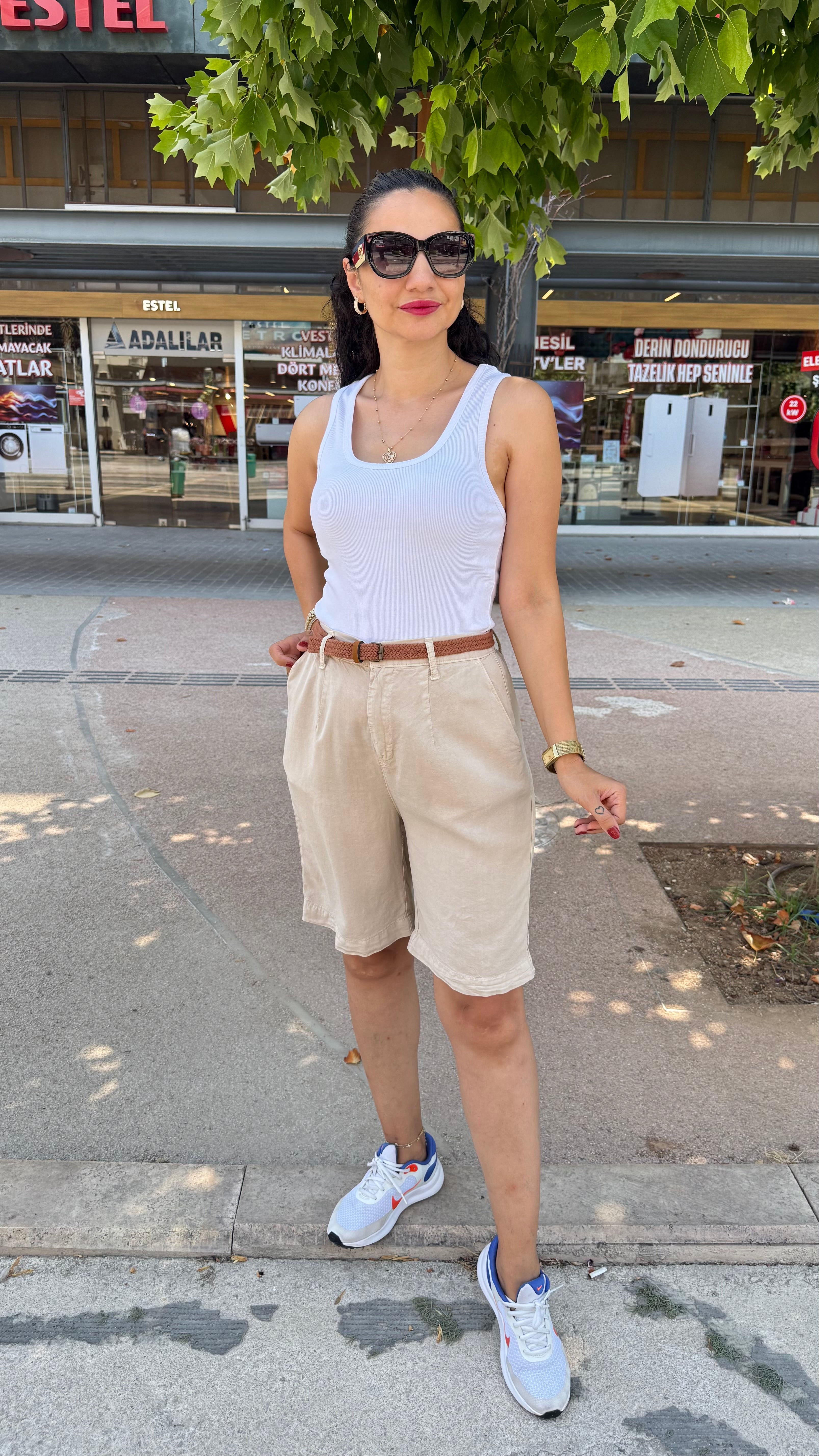 TENSEL BEJ ŞEHİR BOY ŞORT