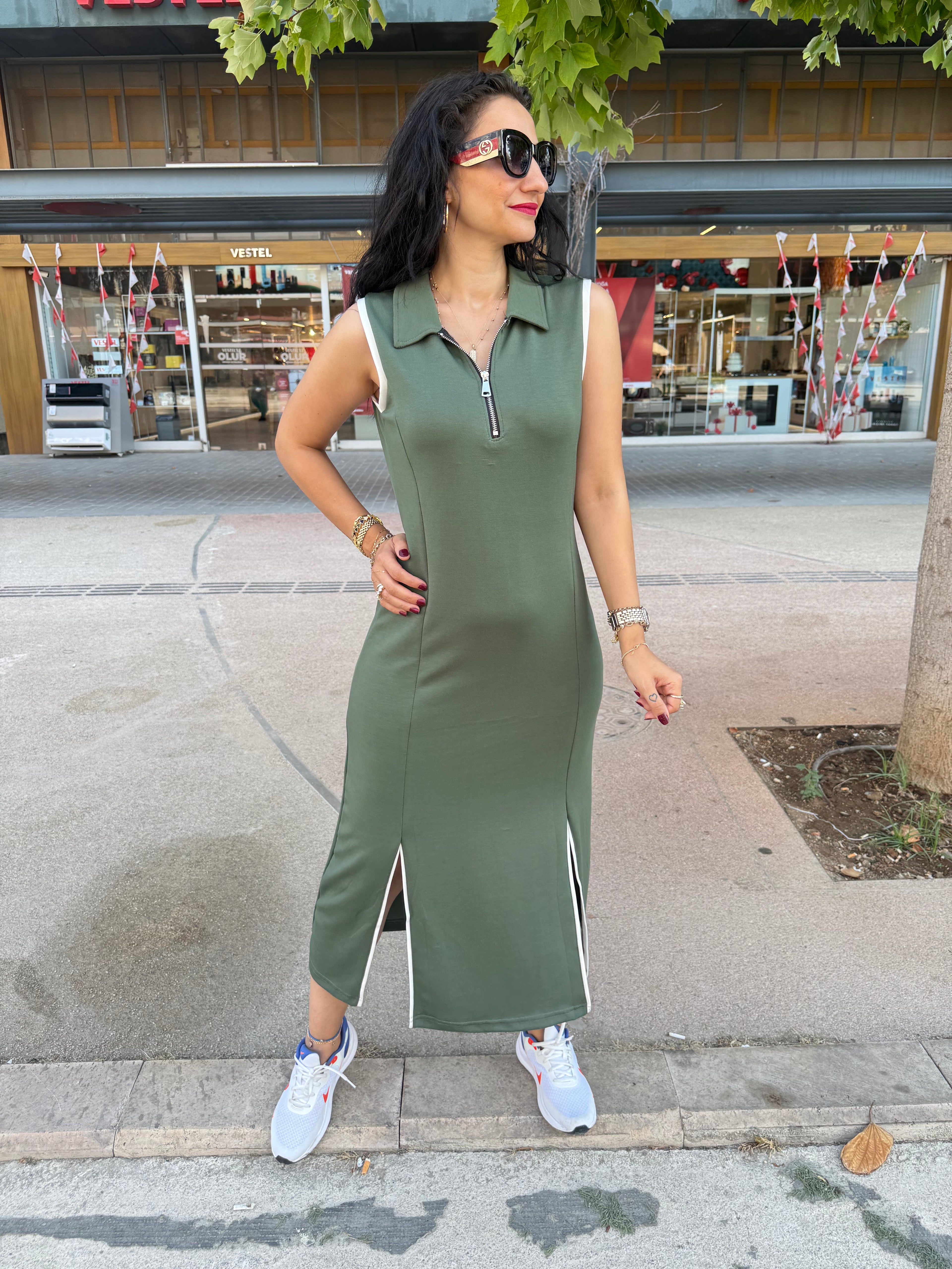 Yeşil Polo yaka elbise
