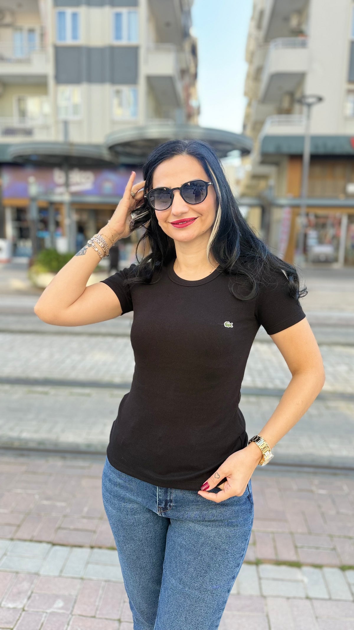 Lacoste badi