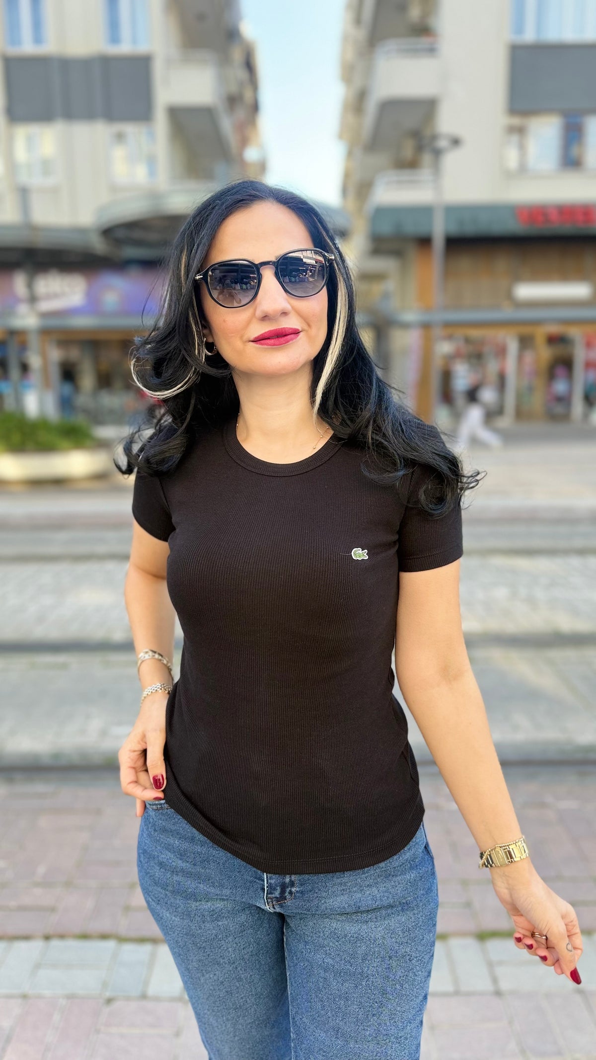Lacoste badi
